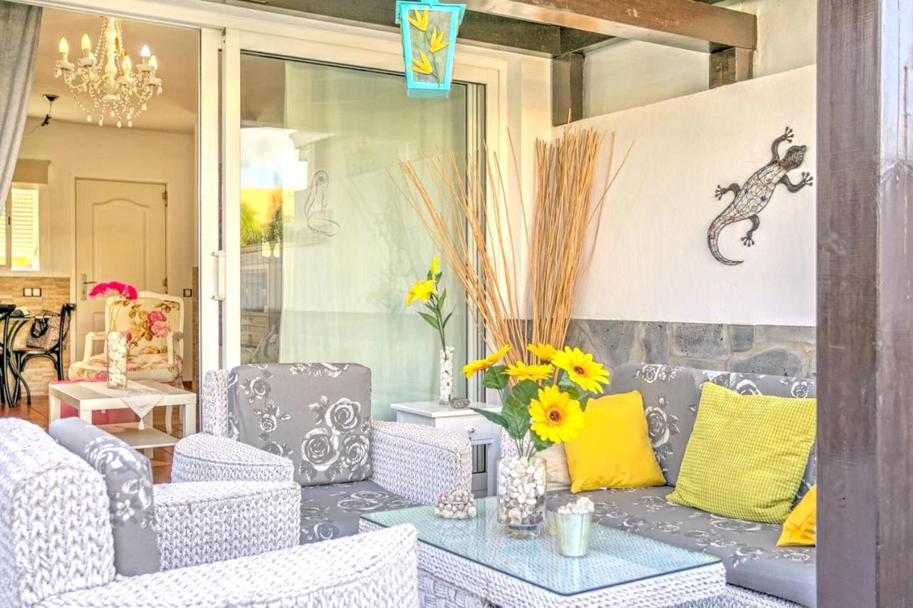 Elegant Villa In Corralejo Bagian luar foto